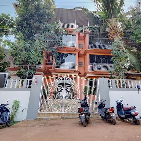 Hotel 7 Seas Vagator Ngoại thất bức ảnh