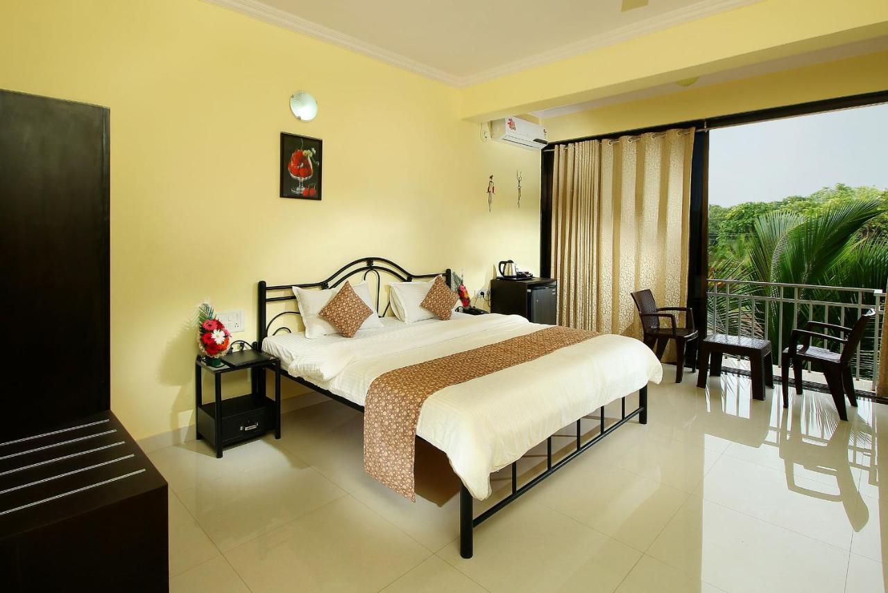 Hotel 7 Seas Vagator Ngoại thất bức ảnh