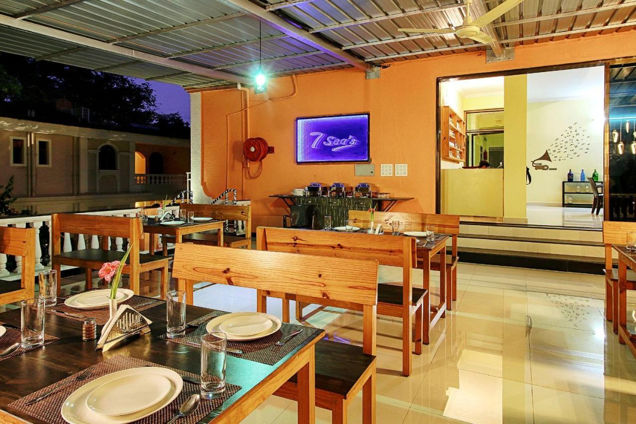 Hotel 7 Seas Vagator Ngoại thất bức ảnh
