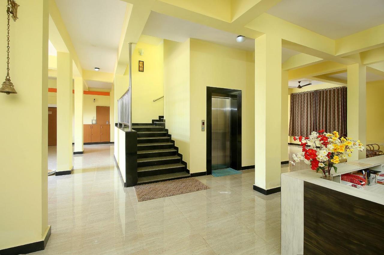 Hotel 7 Seas Vagator Ngoại thất bức ảnh