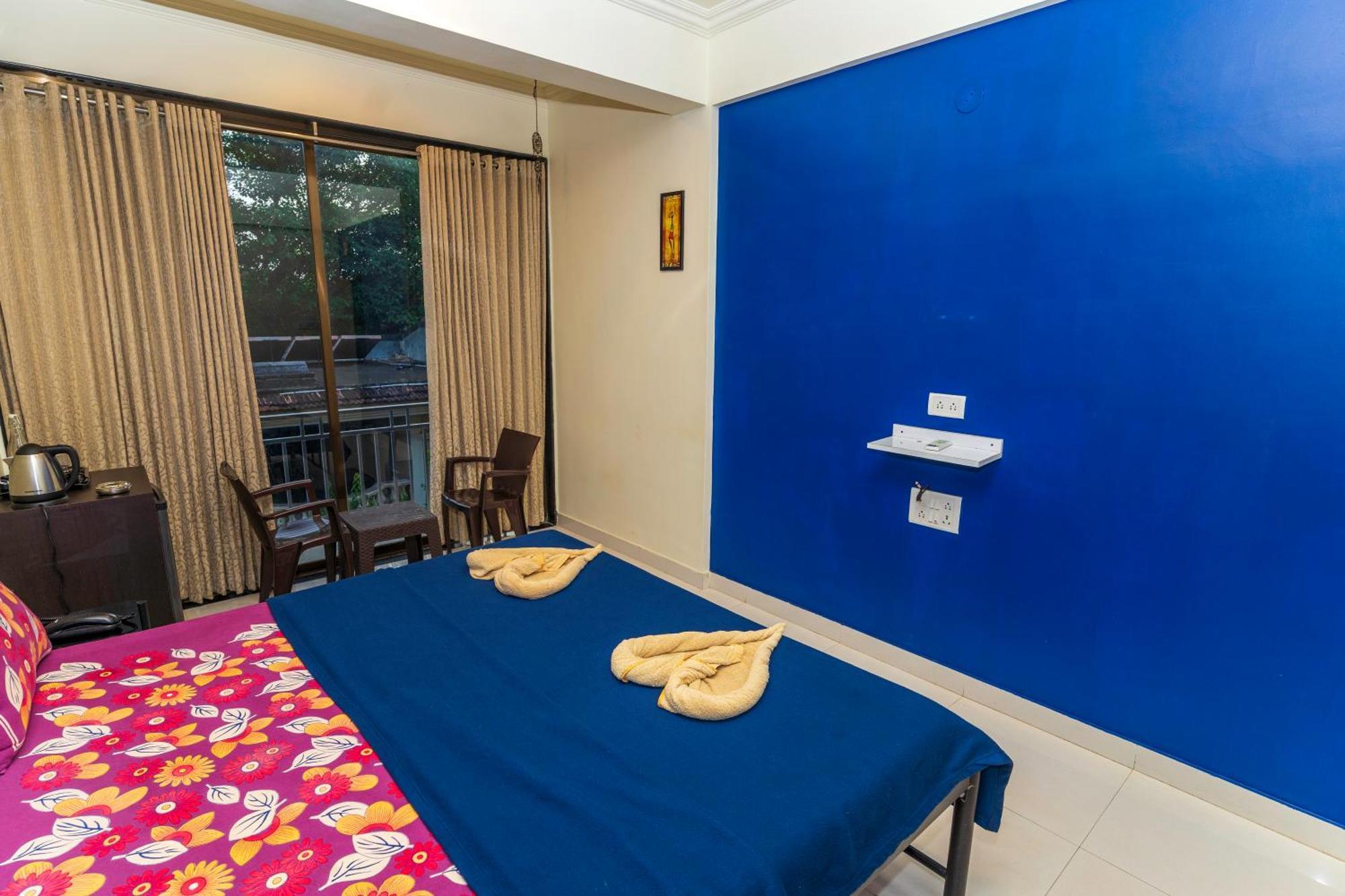 Hotel 7 Seas Vagator Ngoại thất bức ảnh