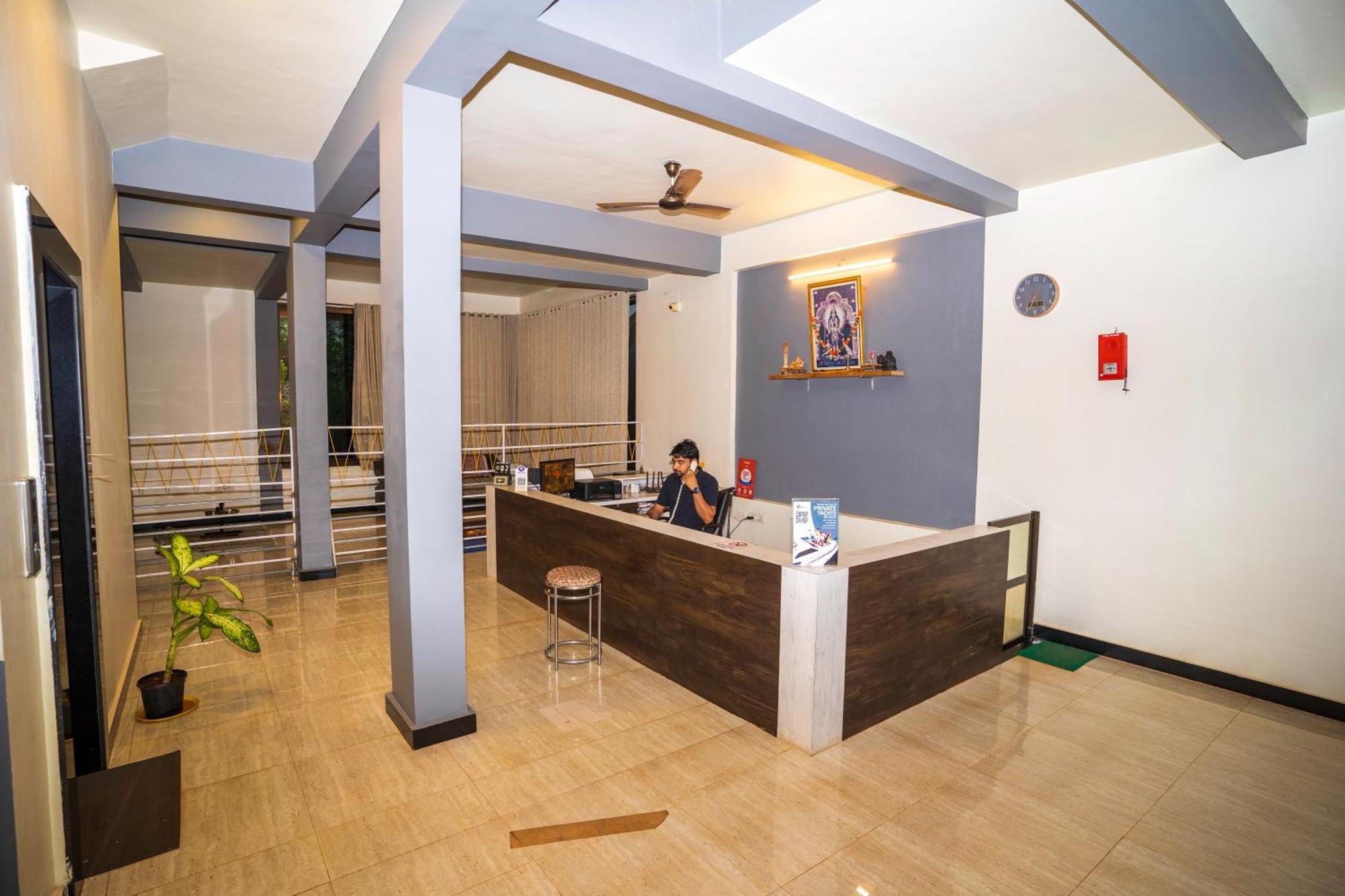 Hotel 7 Seas Vagator Ngoại thất bức ảnh